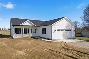 199 Knolls, Washington Township, OH 45177 - Photo 1