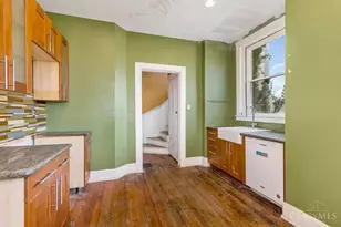 990 Burton Ave, Cincinnati, OH 45229 - Photo 15