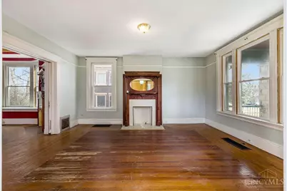990 Burton Avenue, Cincinnati, OH 45229 - Photo 7