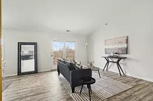 5696 Bridgetown Rd, Green Township, OH 45248 - Photo 5