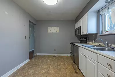 1725 Guise Court, Reading, OH 45215 - Photo 7