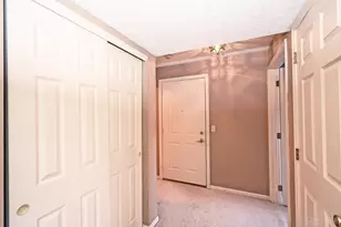 5761 Cheviot Rd, Green Township, OH 45247 - Photo 7