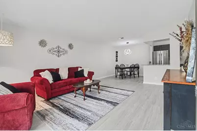 3004 Glenmore Avenue #205, Cincinnati, OH 45238 - Photo 15