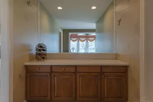 8284 Cardnia Ct, Liberty Township, OH 45044 - Photo 19