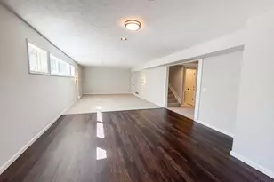 1038 8 Mile Rd, Anderson Township, OH 45255 - Photo 13