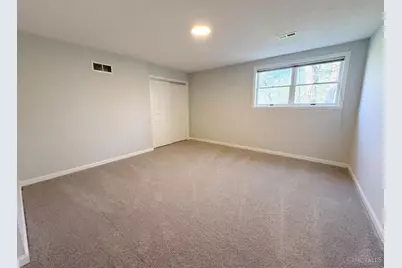 1038 8 Mile Road, Anderson Township, OH 45255 - Photo 9