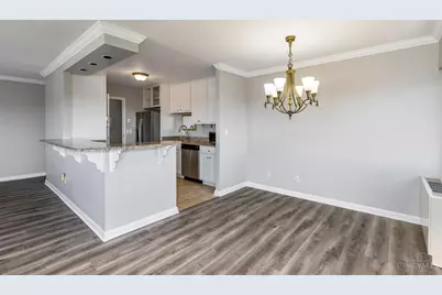 2200 Victory Parkway #1907, Cincinnati, OH 45206 - Photo 7