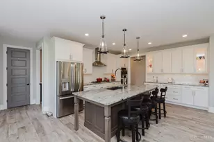 10957 Shallow Creek Ct, Washington Twp, OH 45458 - Photo 15