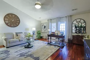 8033 Pinnacle Point Dr, West Chester, OH 45069 - Photo 7