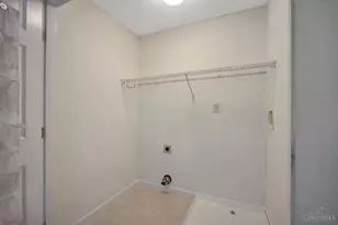 7880 Austin Ridge Dr, Cincinnati, OH 45247 - Photo 31