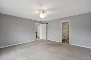 7880 Austin Ridge Dr, Cincinnati, OH 45247 - Photo 43