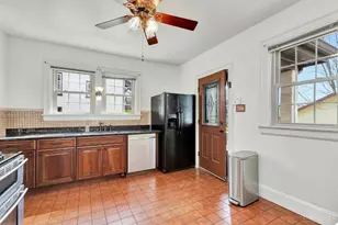 2317 Sherwood Ln, Norwood, OH 45212 - Photo 13