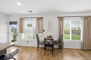 1194 Bugle Bluff Ct, Lebanon, OH 45036 - Photo 9