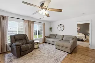 1194 Bugle Bluff Ct, Lebanon, OH 45036 - Photo 3