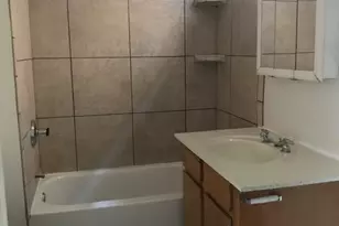 241 E University Ave, Cincinnati, OH 45219 - Photo 7