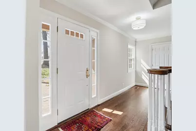 2880 Alpine Terrace, Cincinnati, OH 45208 - Photo 3