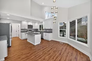 811 Wind Bluff Point, Springboro, OH 45066 - Photo 9