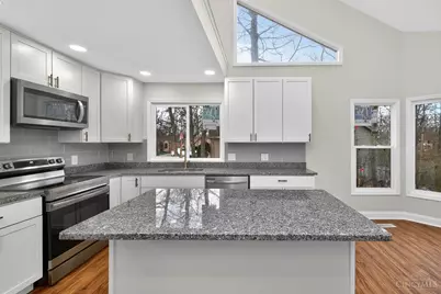 811 Wind Bluff Point, Springboro, OH 45066 - Photo 11