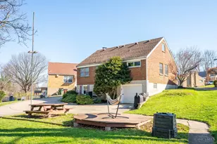 3847 Maywood Ct, Cincinnati, OH 45211 - Photo 9