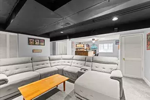 5592 Sprucewood Dr, Green Township, OH 45239 - Photo 25