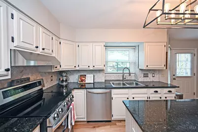 9665 New Castle Court, Deerfield Township, OH 45040 - Photo 11