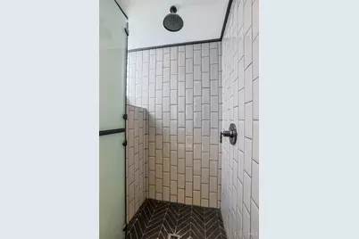 323 Milton Street, Cincinnati, OH 45202 - Photo 29