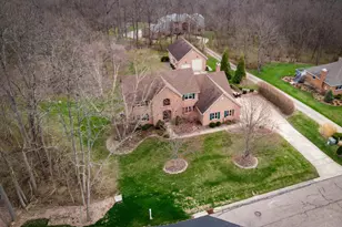 10950 Kristiridge Dr, Colerain Township, OH 45252 - Photo 7