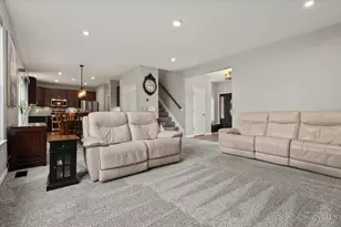 5805 Turning Leaf Way, Maineville, OH 45039 - Photo 7