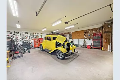 2215 Wellington Road, Middletown, OH 45044 - Photo 27