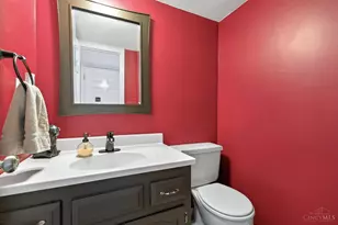 10935 Barrington Ct, Sycamore Township, OH 45242 - Photo 13