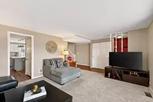 10935 Barrington Ct, Sycamore Township, OH 45242 - Photo 9