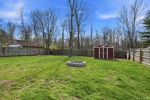 635 Carefree Dr, Union Township, OH 45244 - Photo 29