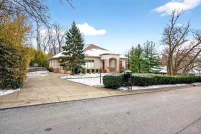 453 Timberlea Trail, Kettering, OH 45429 - Photo 3