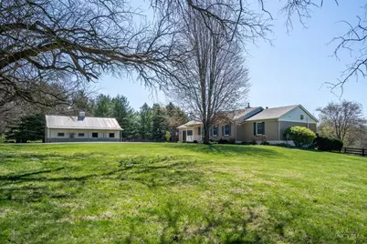 272 Inwood Rd, Chester Township, OH 45177 - Photo 5