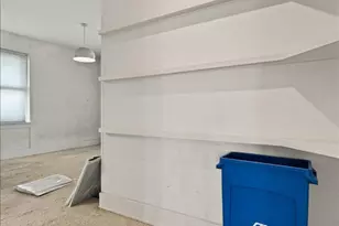 558 Howell Ave, Cincinnati, OH 45220 - Photo 13