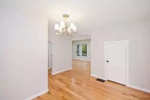 2097 W Fork Rd, Cincinnati, OH 45211 - Photo 9