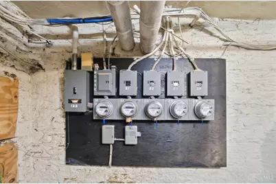 112 E McMillan Avenue, Cincinnati, OH 45219 - Photo 21