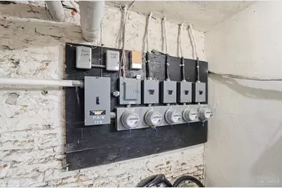 112 E McMillan Avenue, Cincinnati, OH 45219 - Photo 17