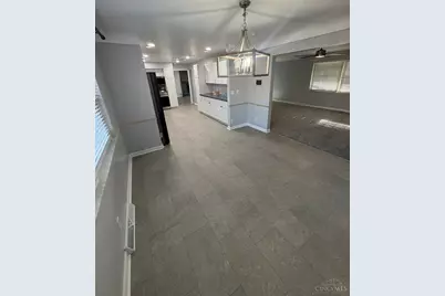 650 Allencrest Court, Springfield Township, OH 45231 - Photo 11