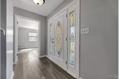 650 Allencrest Court, Springfield Township, OH 45231 - Photo 3