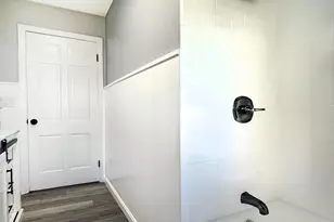 1049 New London Rd, Hamilton, OH 45013 - Photo 19