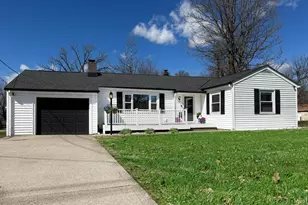 1049 New London Rd, Hamilton, OH 45013 - Photo 1