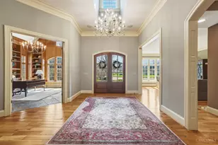 1054 Observatory Point, Hamilton Township, OH 45039 - Photo 3