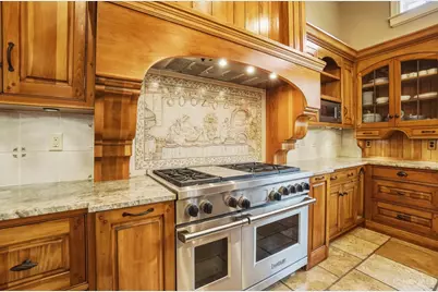 1054 Observatory Point, Hamilton Township, OH 45039 - Photo 9