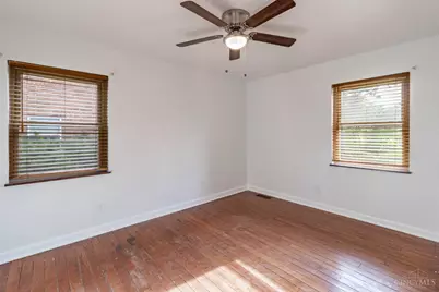 6330 Elbrook Avenue, Golf Manor, OH 45237 - Photo 11