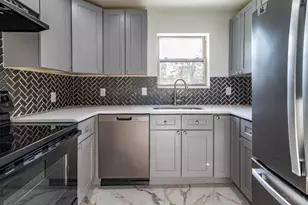 6330 Elbrook Ave, Golf Manor, OH 45237 - Photo 9