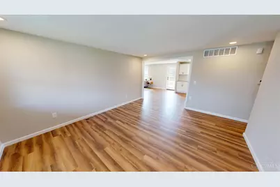 2163 Broadhurst, Springfield Township, OH 45240 - Photo 3