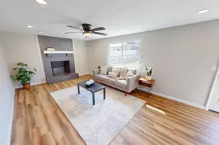 2163 Broadhurst Ave, Springfield Township, OH 45240 - Photo 9