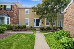 3 S Applewood Ct, Fairfield, OH 45014 - Photo 1