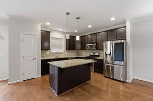 3390 Wasson Rd, Cincinnati, OH 45209 - Photo 9